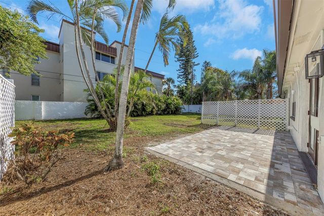 3887 50TH AVENUE S, St Petersburg, FL 33711