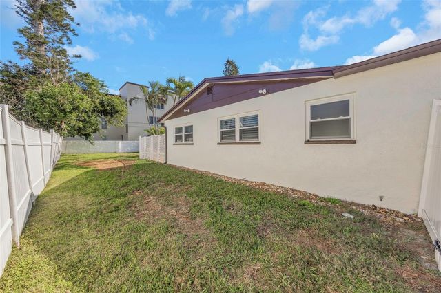 3887 50TH AVENUE S, St Petersburg, FL 33711