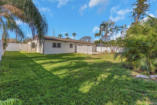 3887 50TH AVENUE S, St Petersburg, FL 33711