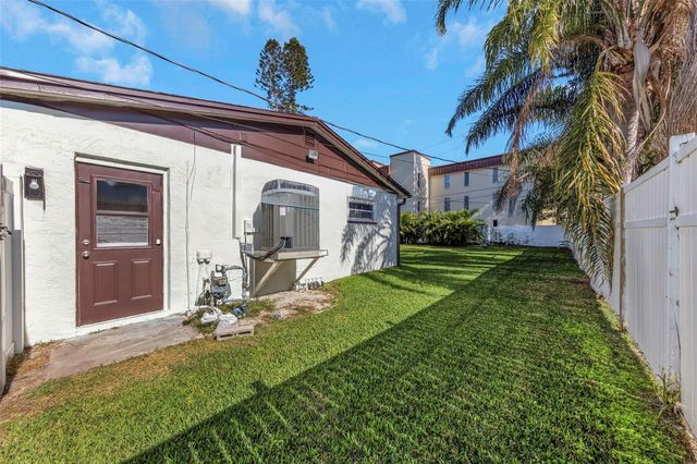 3887 50TH AVENUE S, St Petersburg, FL 33711