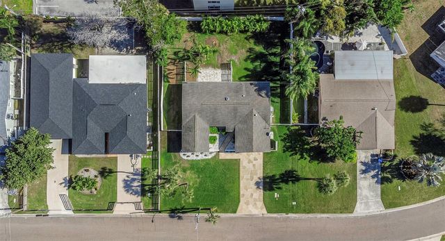 3887 50TH AVENUE S, St Petersburg, FL 33711