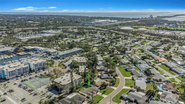 3887 50TH AVENUE S, St Petersburg, FL 33711