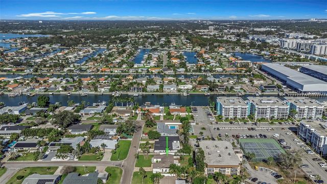 3887 50TH AVENUE S, St Petersburg, FL 33711
