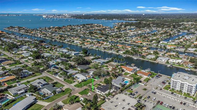 3887 50TH AVENUE S, St Petersburg, FL 33711