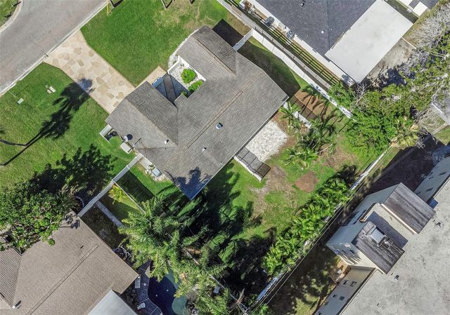 3887 50TH AVENUE S, St Petersburg, FL 33711