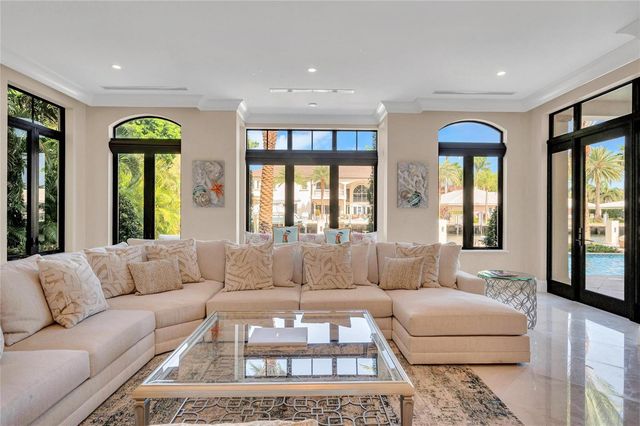 156 Fiesta Way, Fort Lauderdale, FL 33301