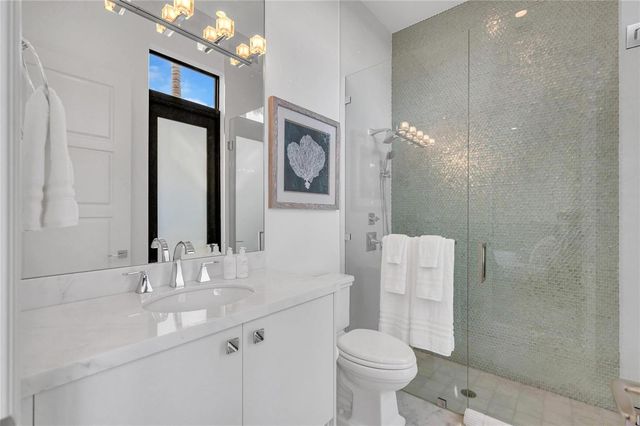156 Fiesta Way, Fort Lauderdale, FL 33301