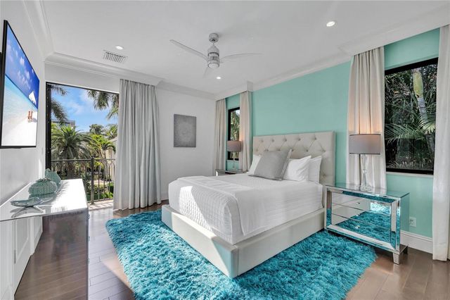 156 Fiesta Way, Fort Lauderdale, FL 33301