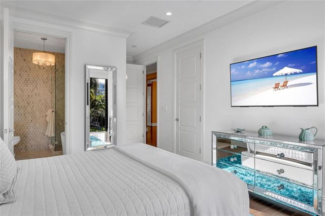 156 Fiesta Way, Fort Lauderdale, FL 33301