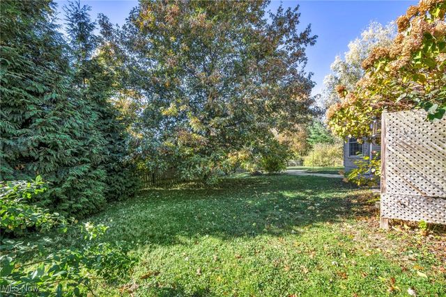 7292 Kenssington Drive, North Ridgeville, OH 44039