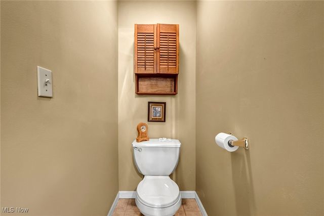 7292 Kenssington Drive, North Ridgeville, OH 44039