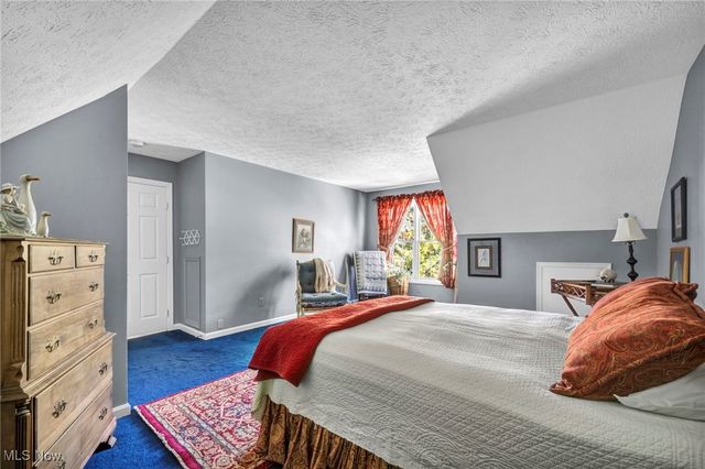 7292 Kenssington Drive, North Ridgeville, OH 44039