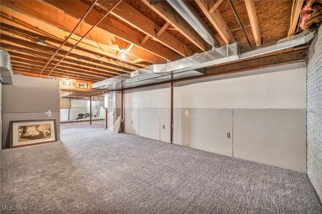 7292 Kenssington Drive, North Ridgeville, OH 44039