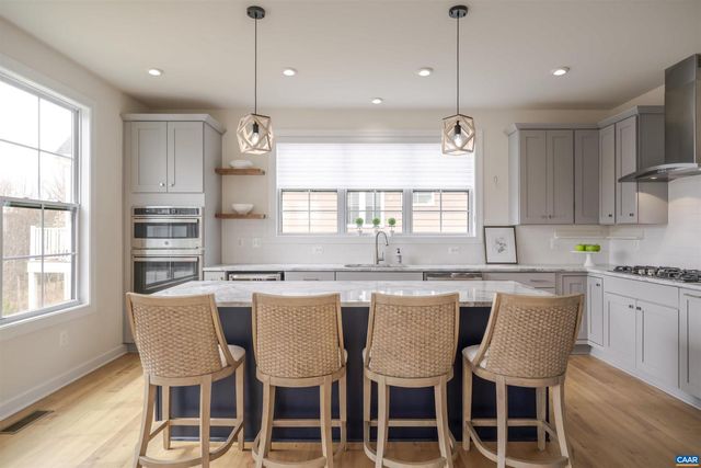 324 BISHOPGATE LN, Crozet, VA 22932