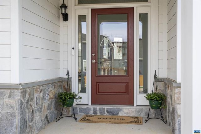 324 BISHOPGATE LN, Crozet, VA 22932