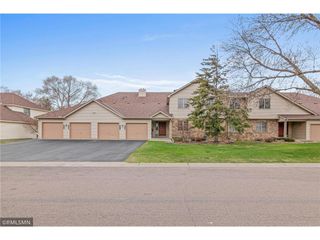 4273 Oakmede Lane, White Bear Lake, MN 55110