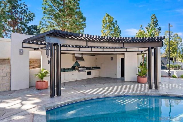 1107 Majestad Ln, Chula Vista, CA 91910