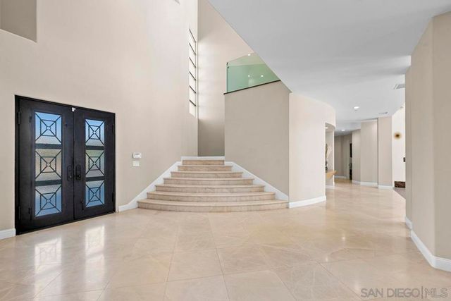 1107 Majestad Ln, Chula Vista, CA 91910