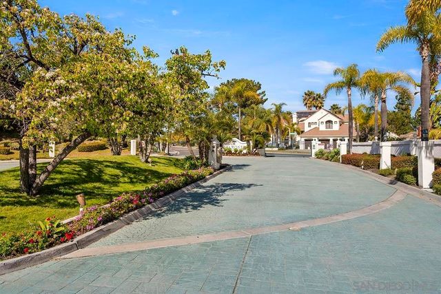 1107 Majestad Ln, Chula Vista, CA 91910