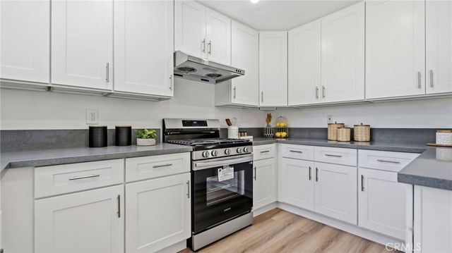 6022 Santa Barbara, Garden Grove, CA 92845