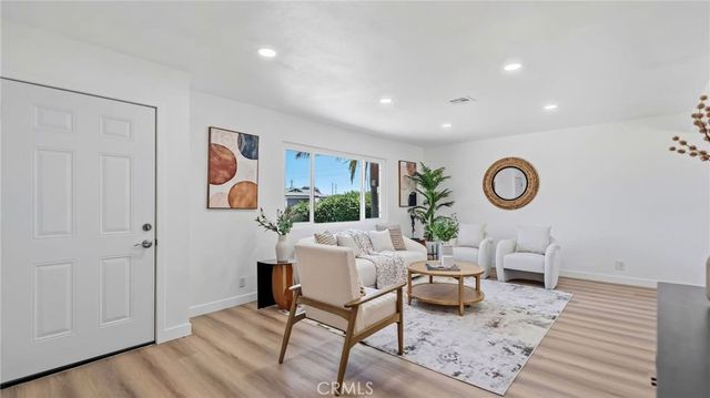 6022 Santa Barbara, Garden Grove, CA 92845