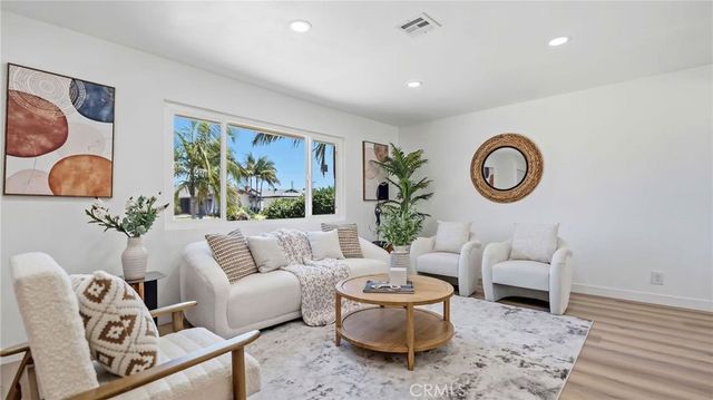 6022 Santa Barbara, Garden Grove, CA 92845