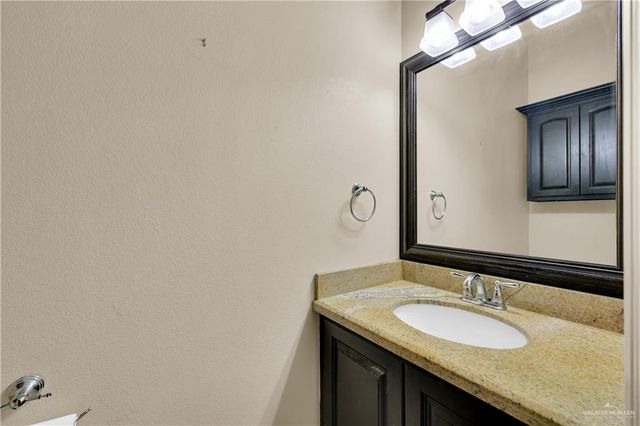 1617 N Aransas Street, Mission, TX 78573