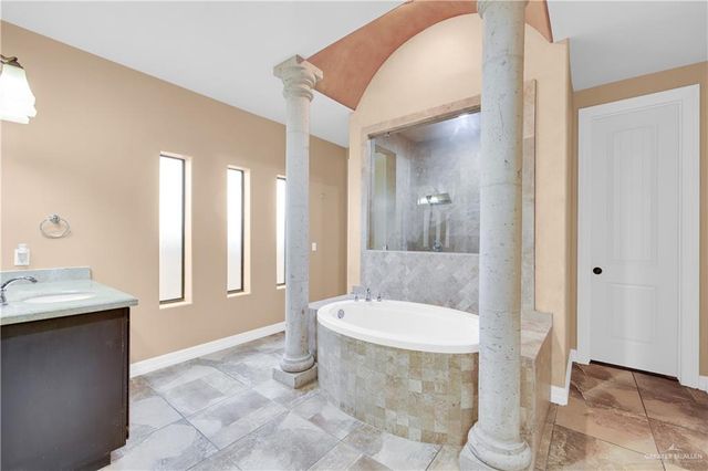 1617 N Aransas Street, Mission, TX 78573