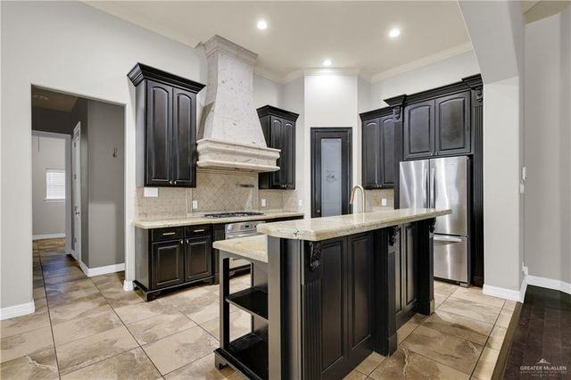 1617 N Aransas Street, Mission, TX 78573