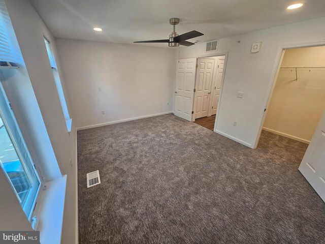 200 HAMILTON AVE #205, Trenton, NJ 08609