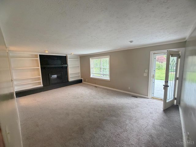 876 Maple Ridge Court, Fairfield, OH 45014