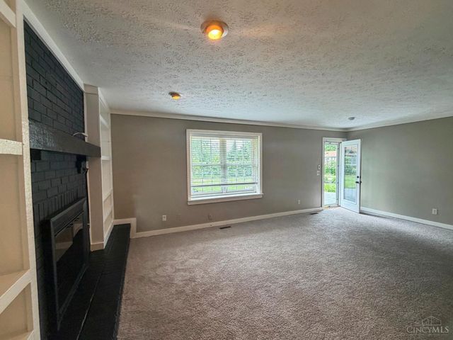 876 Maple Ridge Court, Fairfield, OH 45014
