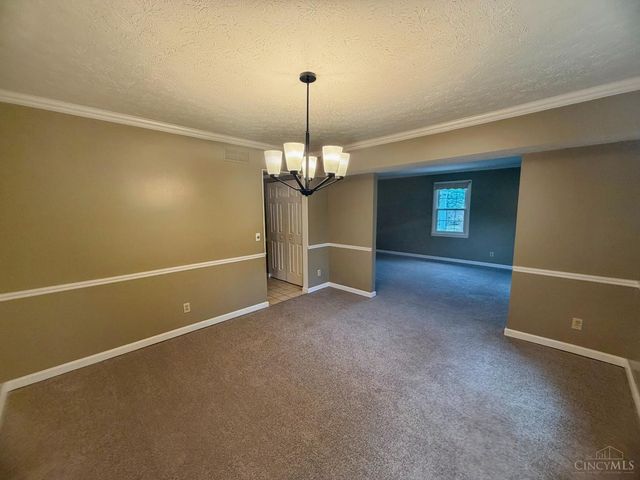 876 Maple Ridge Court, Fairfield, OH 45014
