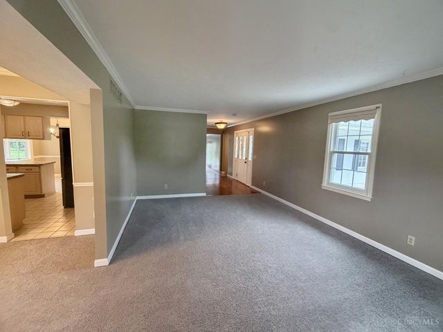 876 Maple Ridge Court, Fairfield, OH 45014