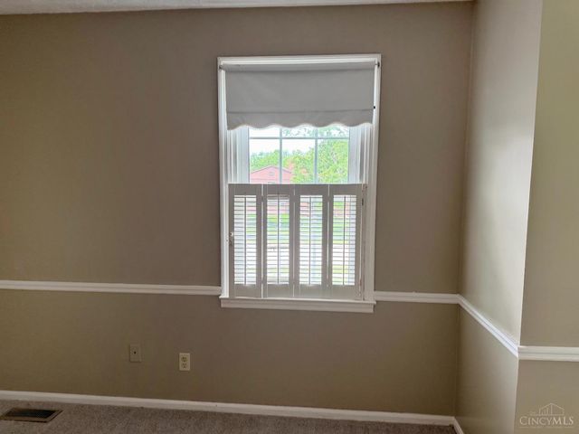 876 Maple Ridge Court, Fairfield, OH 45014