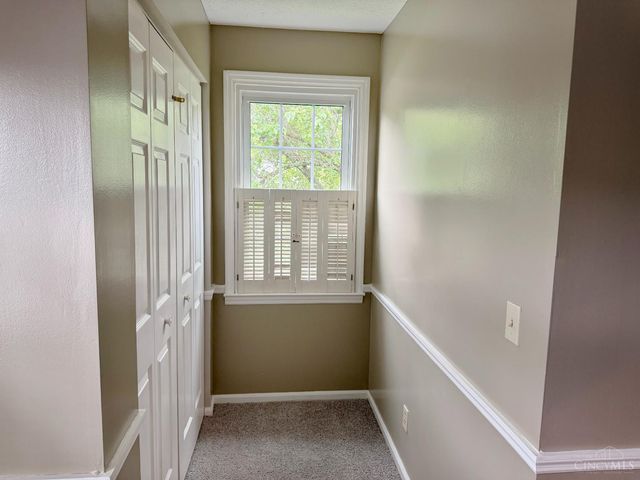 876 Maple Ridge Court, Fairfield, OH 45014