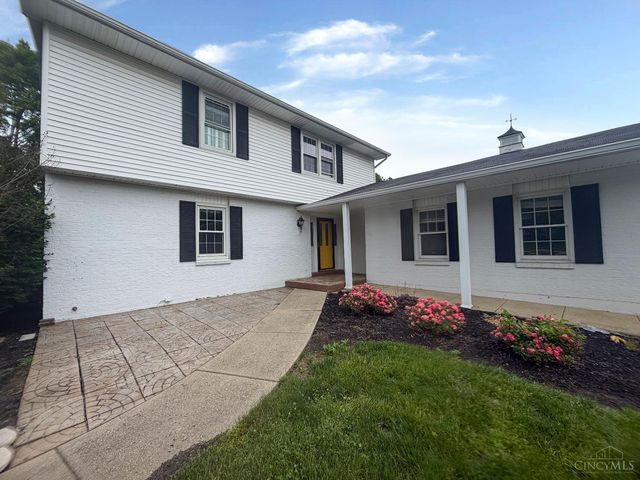 876 Maple Ridge Court, Fairfield, OH 45014