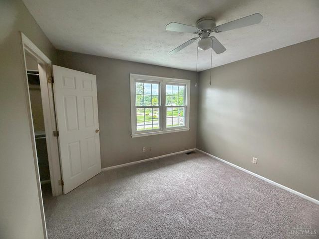 876 Maple Ridge Court, Fairfield, OH 45014