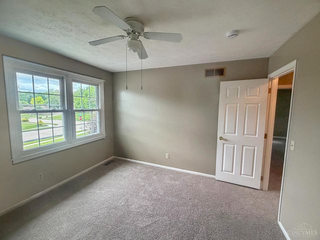 876 Maple Ridge Court, Fairfield, OH 45014