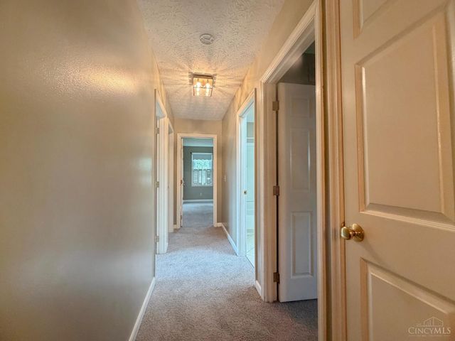 876 Maple Ridge Court, Fairfield, OH 45014