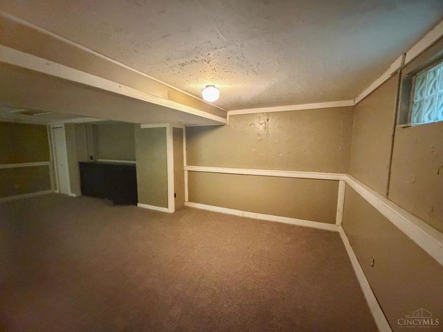 876 Maple Ridge Court, Fairfield, OH 45014