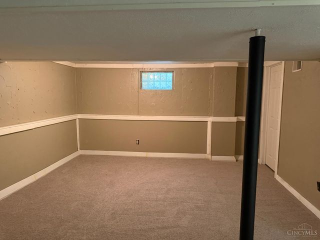 876 Maple Ridge Court, Fairfield, OH 45014