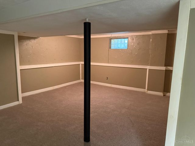 876 Maple Ridge Court, Fairfield, OH 45014