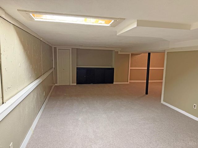 876 Maple Ridge Court, Fairfield, OH 45014