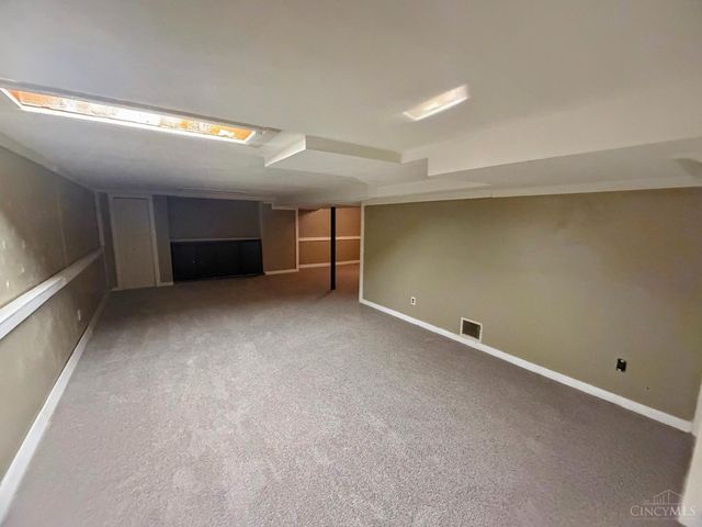 876 Maple Ridge Court, Fairfield, OH 45014