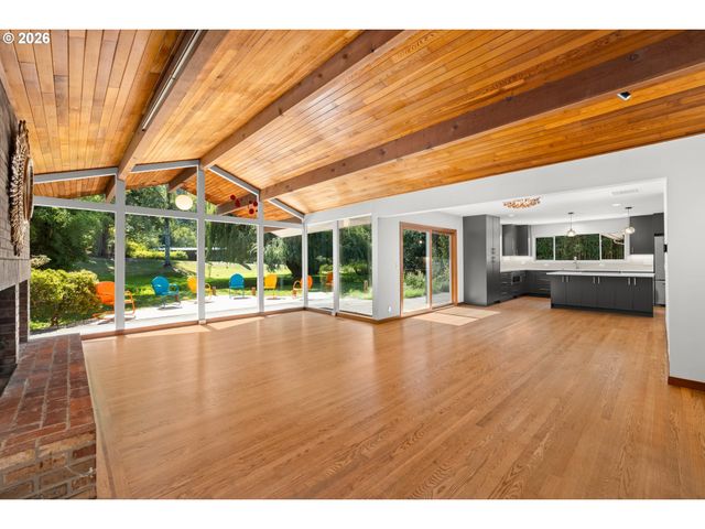 6960 Sw RALEIGHWOOD Ln, Portland, OR 97225
