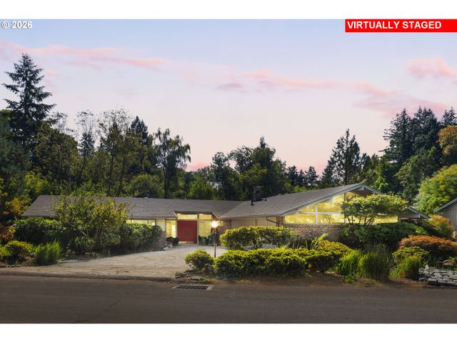 6960 Sw RALEIGHWOOD Ln, Portland, OR 97225