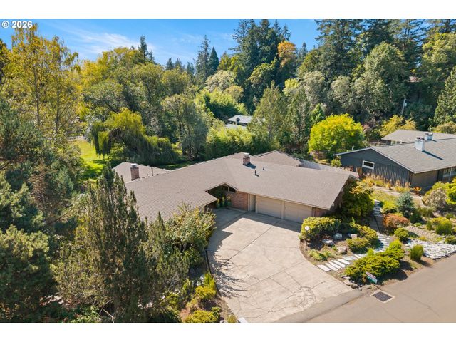 6960 Sw RALEIGHWOOD Ln, Portland, OR 97225