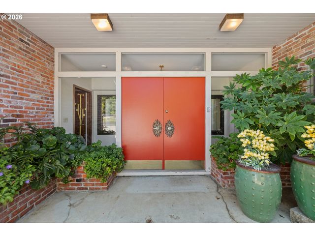 6960 Sw RALEIGHWOOD Ln, Portland, OR 97225