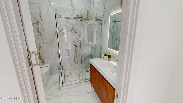 93 Buckley Road, Marlboro, NJ 07746